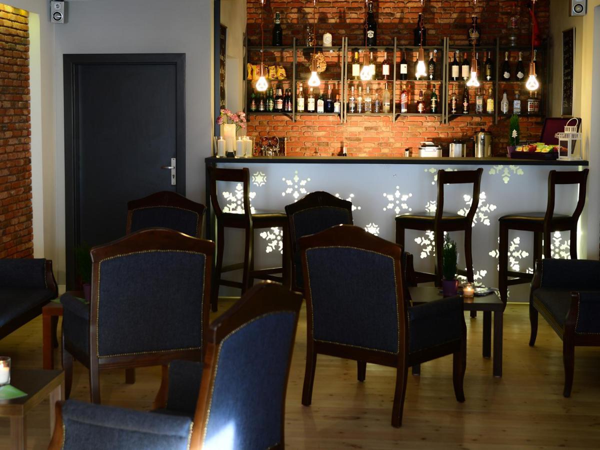 Zlote Gory - Czarna Gora Bed & Breakfast Sienna  Exterior photo