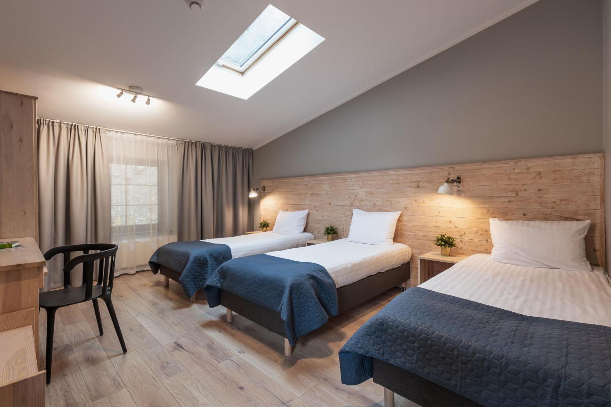 Zlote Gory - Czarna Gora Bed & Breakfast Sienna  Exterior photo