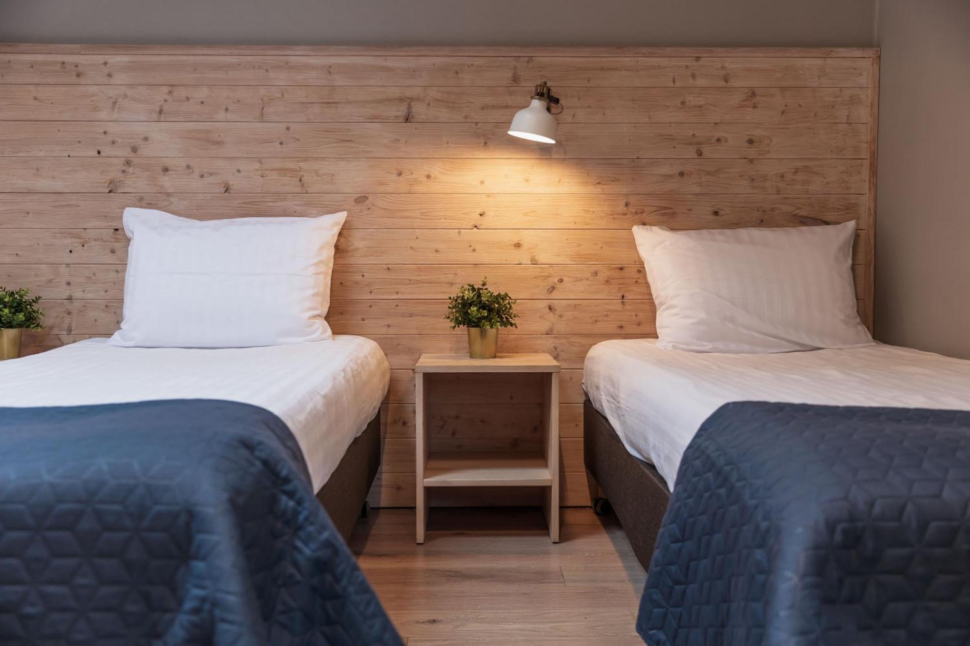 Zlote Gory - Czarna Gora Bed & Breakfast Sienna  Exterior photo